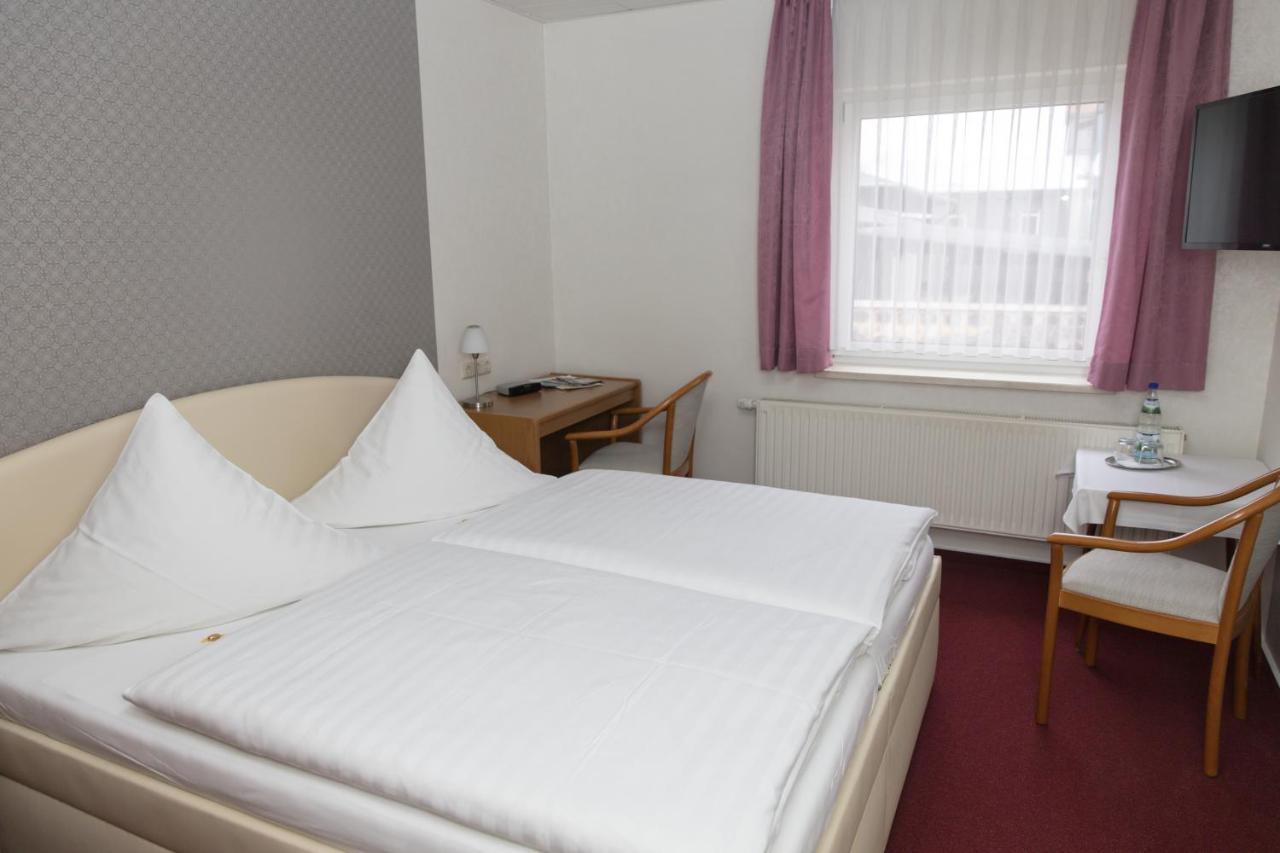 Pension Der Kleine Nachbar Gotha Exterior photo