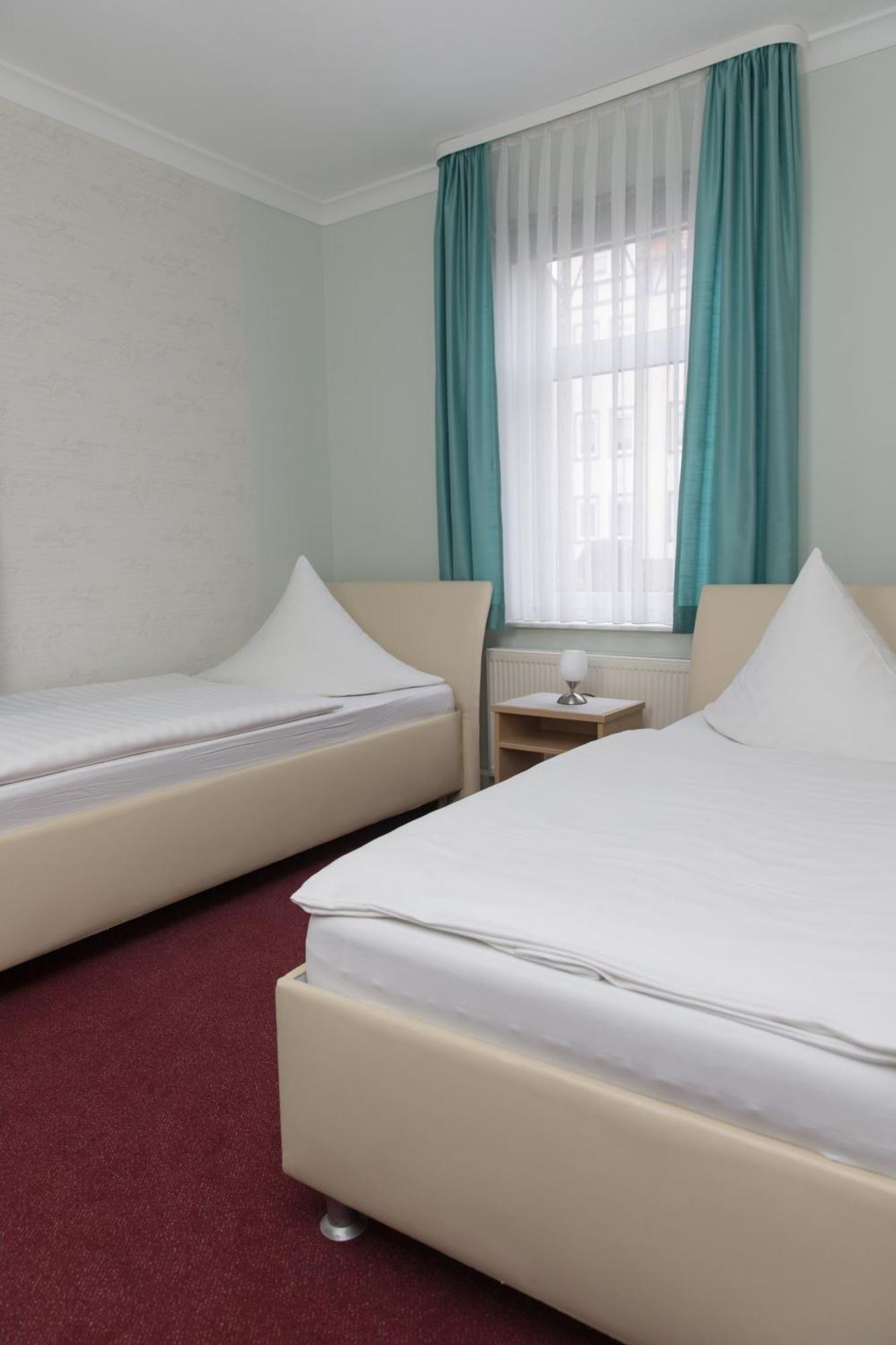 Pension Der Kleine Nachbar Gotha Exterior photo