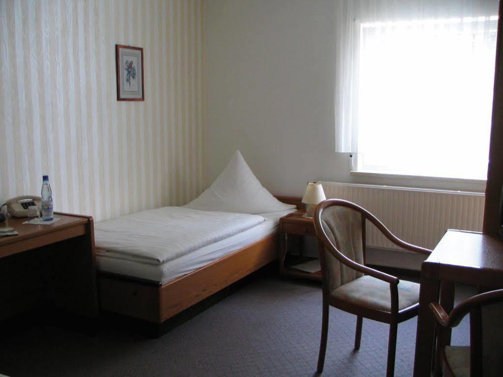 Pension Der Kleine Nachbar Gotha Exterior photo